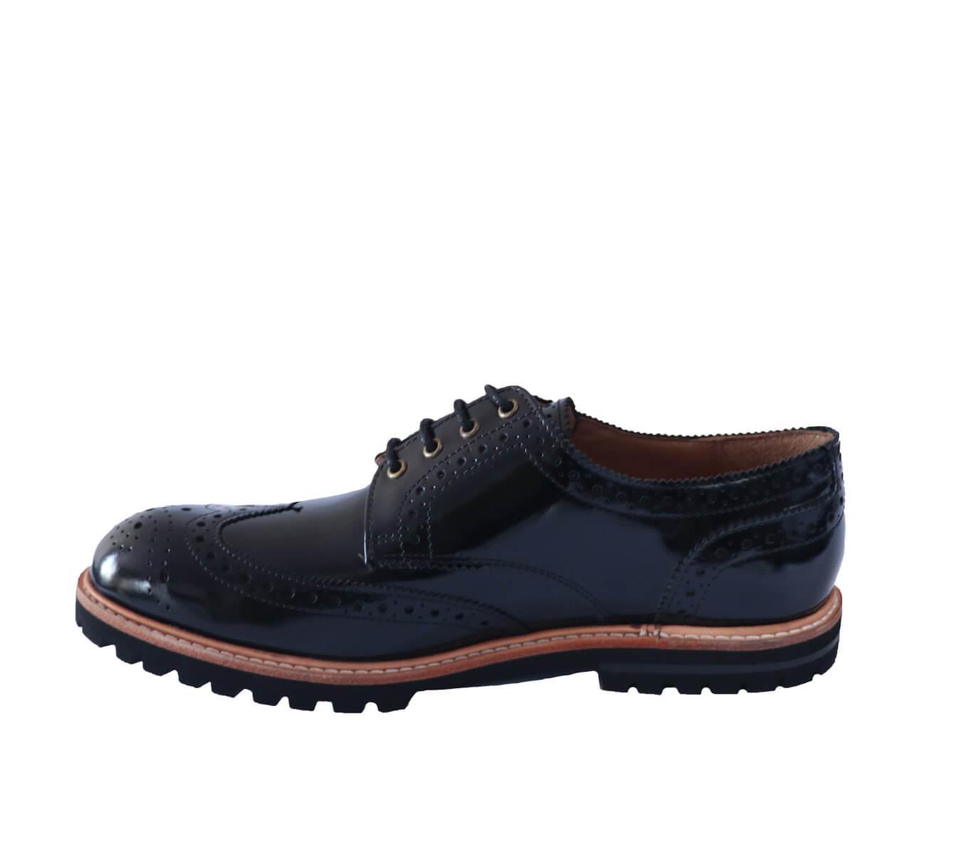 Base hot sale turner brogue